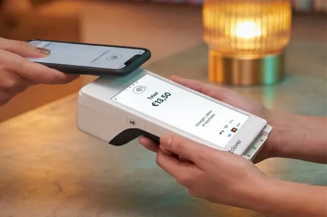 Clover Flex Large.jpeg